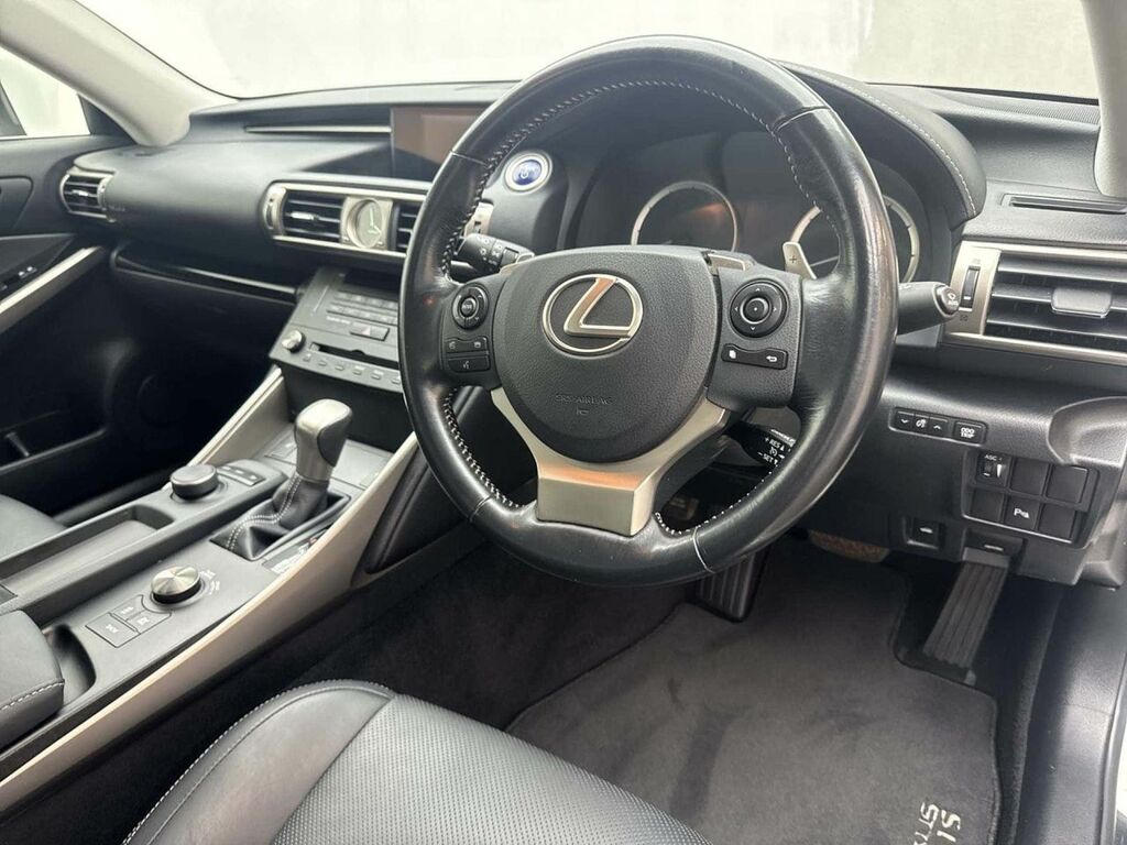 Lexus IS 300H F Sport Saloon White #11