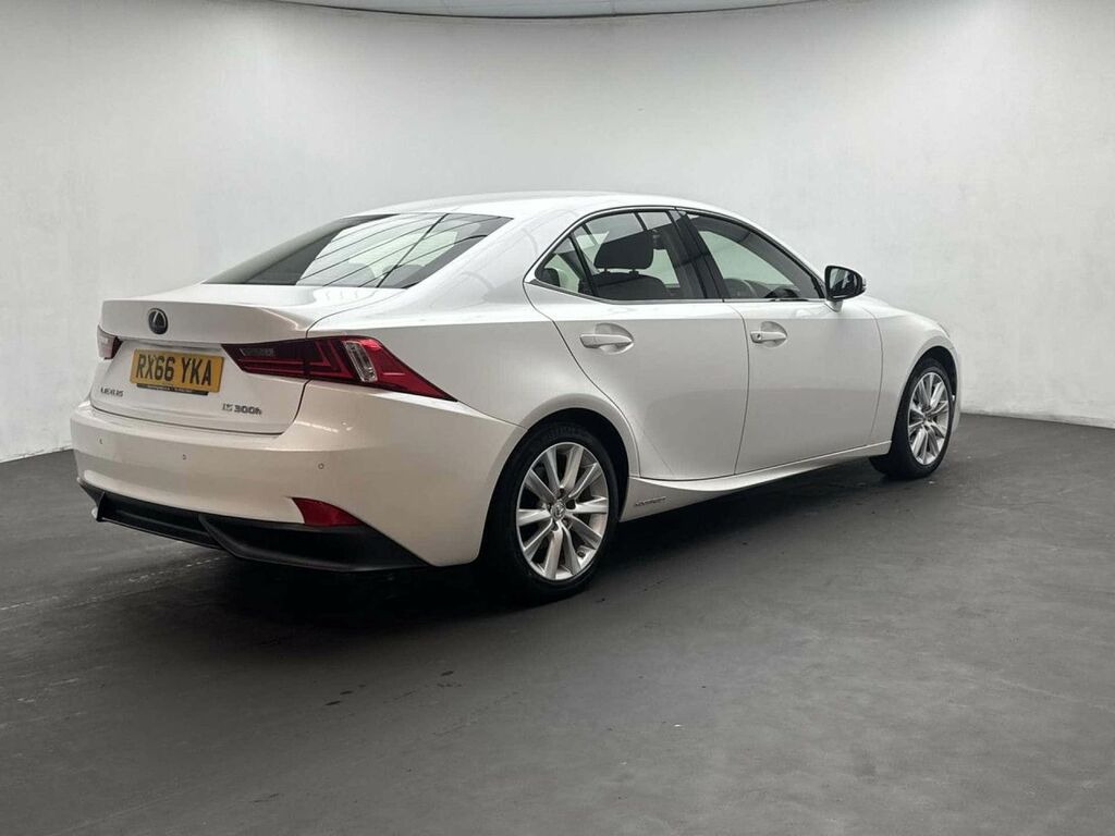 Lexus IS 300H F Sport Saloon White #8