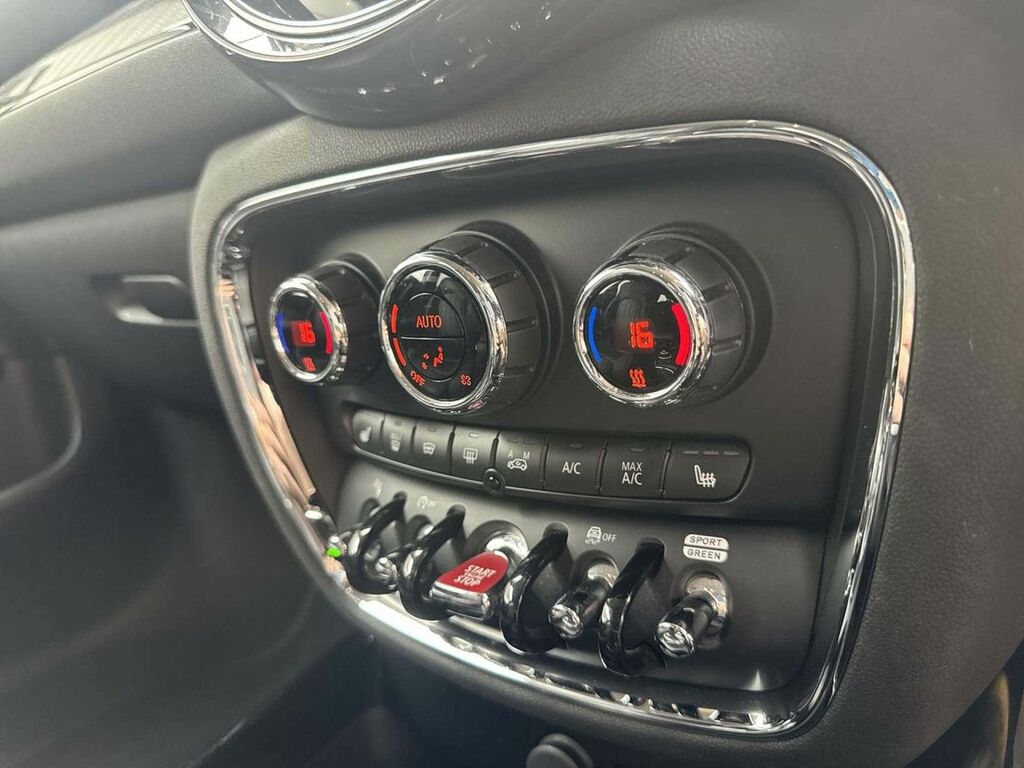Mini Clubman 2.0 Cooper S Classic 6Dr Red #17