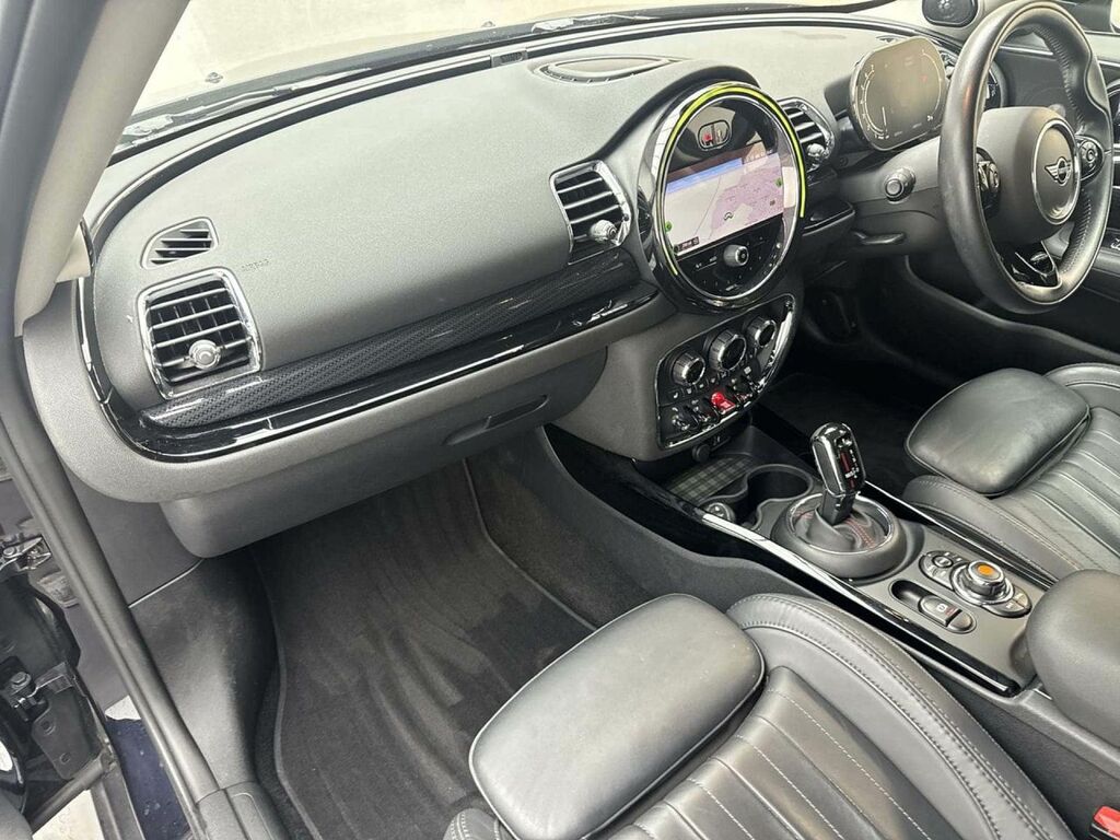 Mini Clubman 2.0 Cooper S Classic 6Dr Red #31