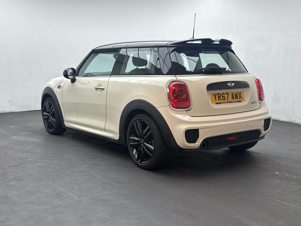 Mini Hatch 1.5 Cooper White #6