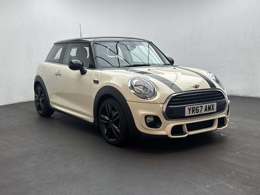 Mini Hatch 1.5 Cooper White #2