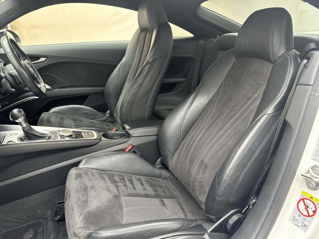 Audi TT Audi Tt Coup- S Line 2.0 Tfsi 230 Ps S Tronic Black #32