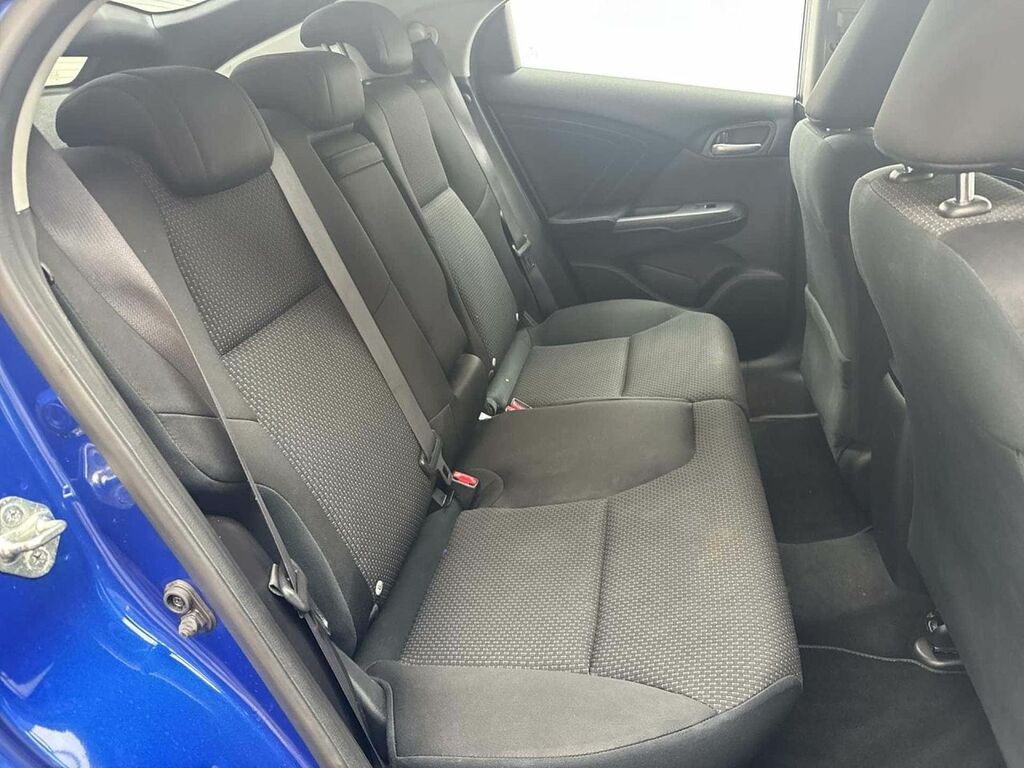 Honda Civic 1.8 I-vtec Se Plus Tourer Euro 6 Ss Red #25