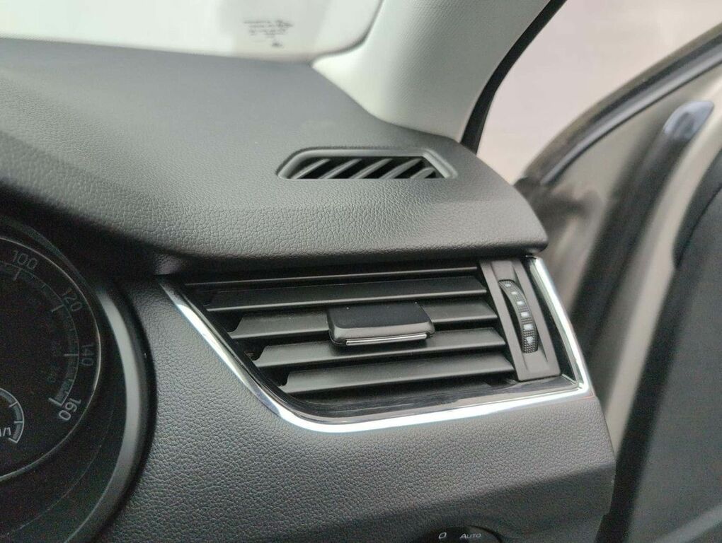 Skoda Octavia 1.0 Tsi Se Technology Euro 6 Ss Silver #21