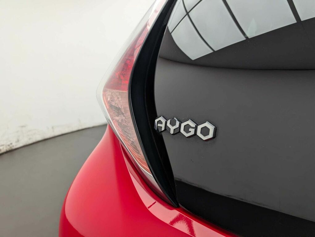 Toyota Aygo X Vvt-i X-play Blue #13
