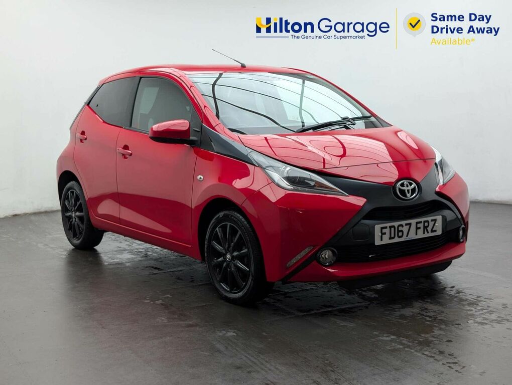 Toyota Aygo X 1.0 Aygo X-style Vvt-i Red