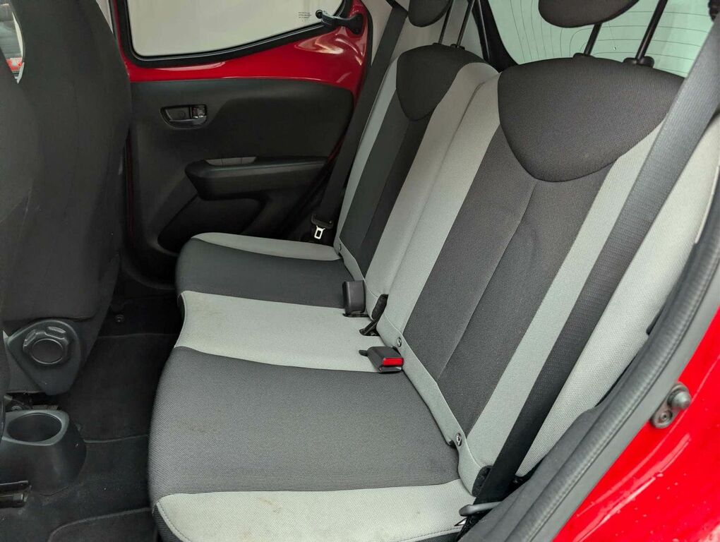 Toyota Aygo X Vvt-i X-play Blue #30