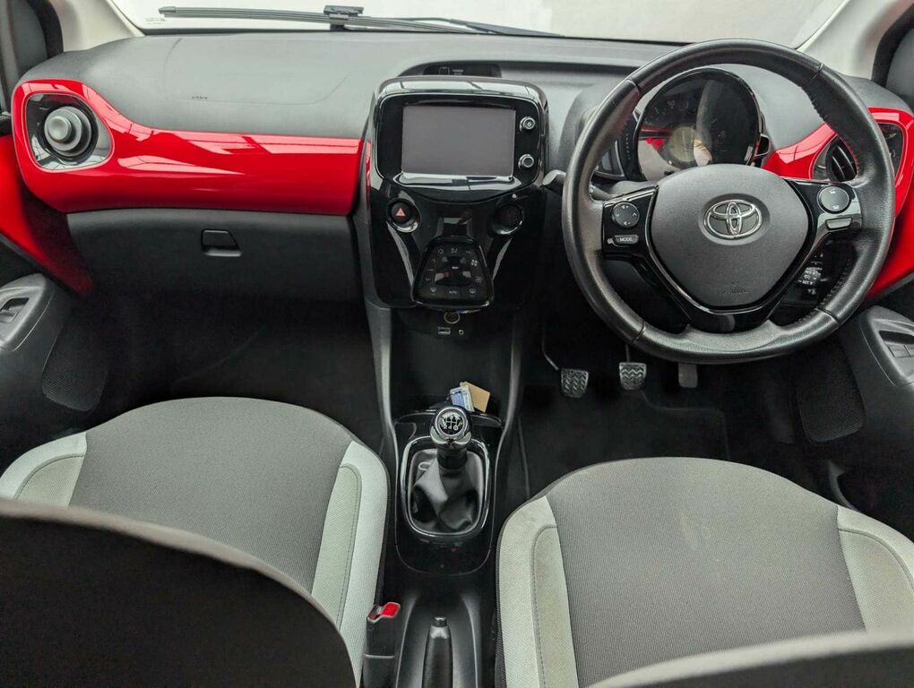 Toyota Aygo X Vvt-i X-play Blue #27