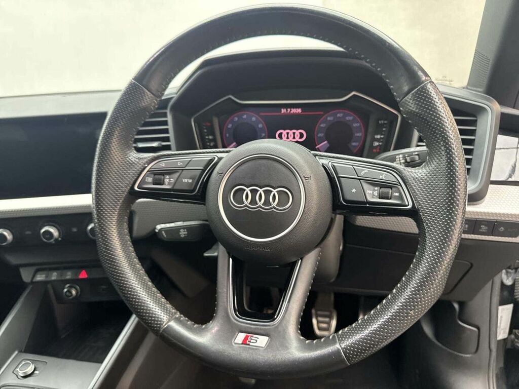 Audi A1 Audi A1 Sportback S Line 30 Tfsi 116 Ps S Tronic White #22