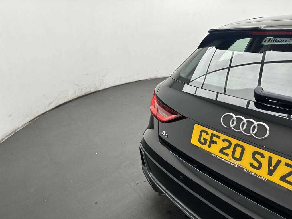 Audi A1 Audi A1 Sportback S Line 30 Tfsi 116 Ps S Tronic White #25