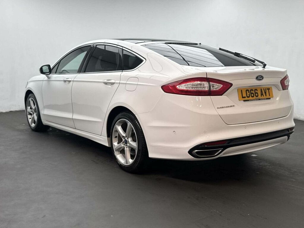 Ford Mondeo 2.0 Mondeo Titanium Tdci White #6