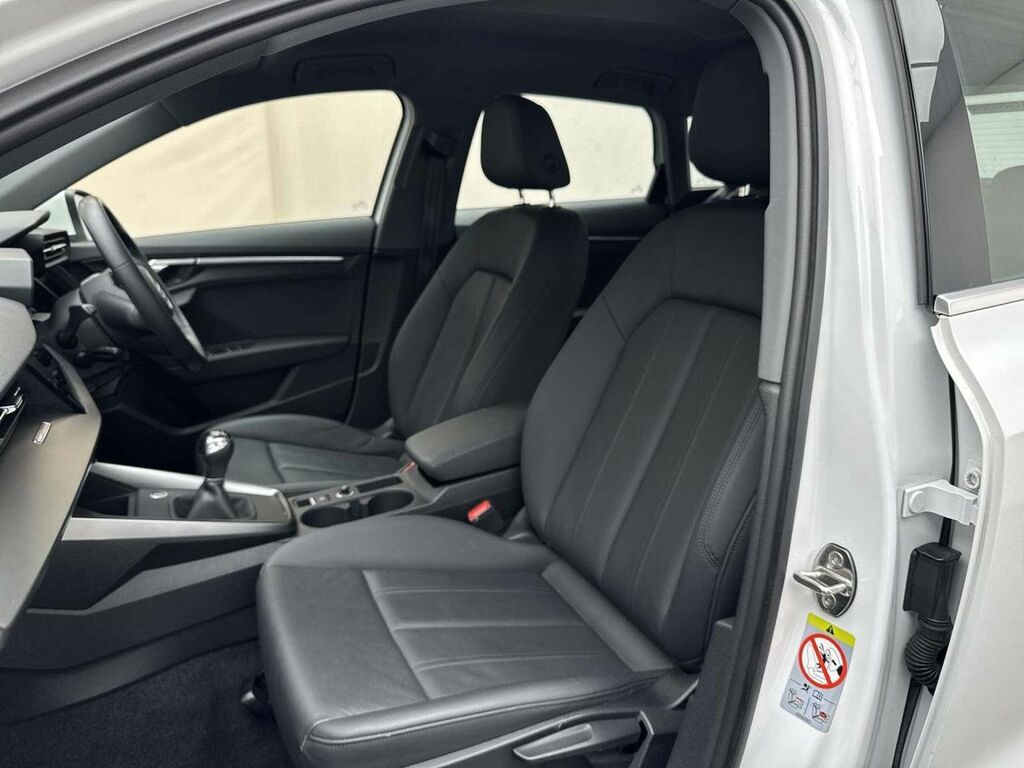 Audi A3 1.5 Tfsi 35 S Line Sportback 1 Black #29