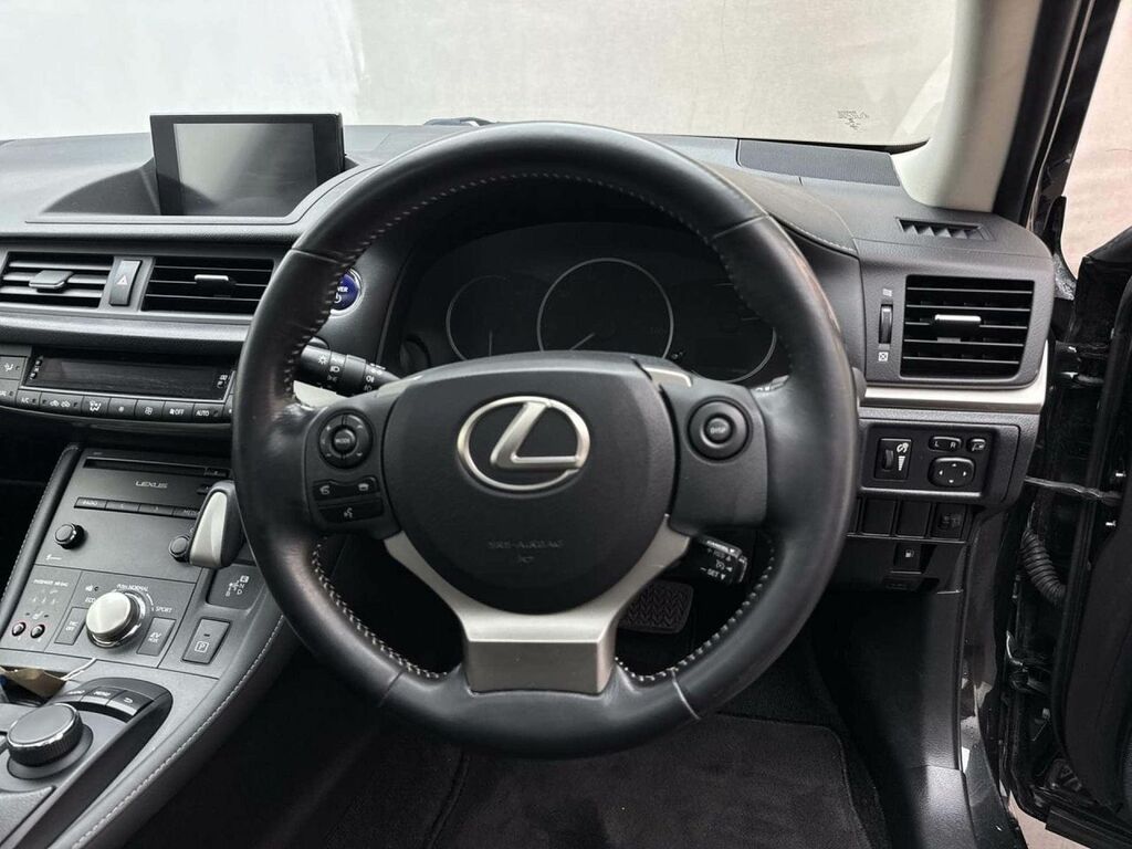 Lexus CT Hatchback 1.8 200H Sport Cvt Euro 6 Ss 201 Silver #15