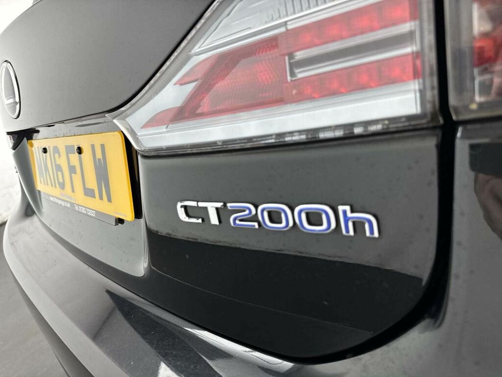Lexus CT Hatchback 1.8 200H Sport Cvt Euro 6 Ss 201 Silver #28