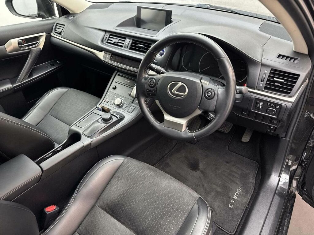 Lexus CT Hatchback 1.8 200H Sport Cvt Euro 6 Ss 201 Silver #11