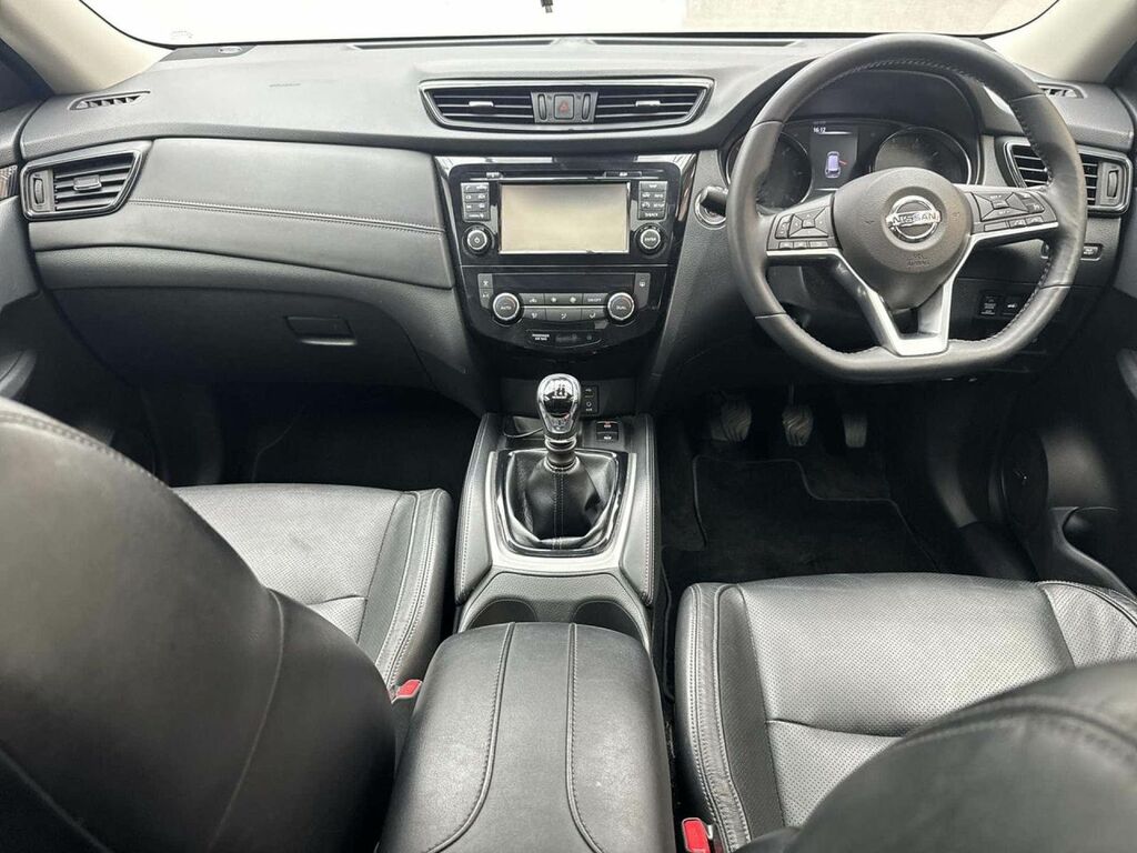 Nissan X-Trail X-trail Tekna Dci Black #27