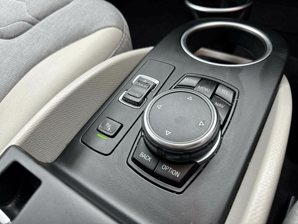 BMW i3 125Kw Suite Interior World Grey #18