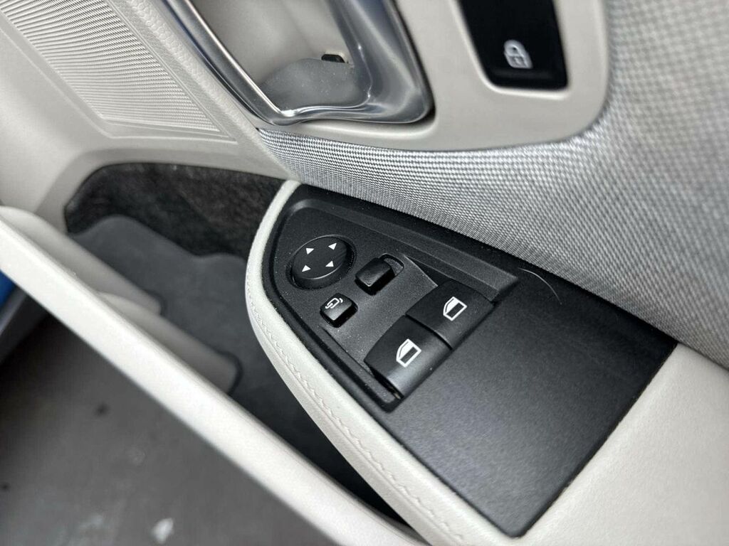 BMW i3 125Kw Suite Interior World Grey #24