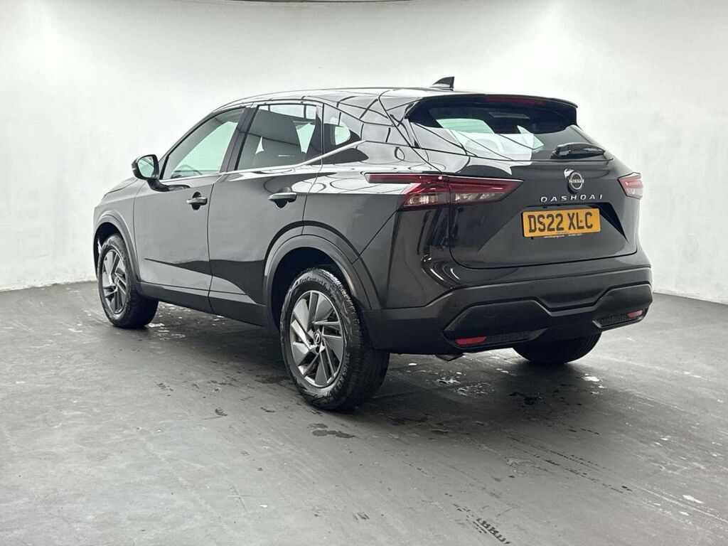 Nissan Qashqai 1.3 Qashqai Acenta Premium Dig-t Mhev Cvt Black #6