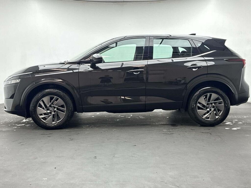 Nissan Qashqai 1.3 Qashqai Acenta Premium Dig-t Mhev Cvt Black #5