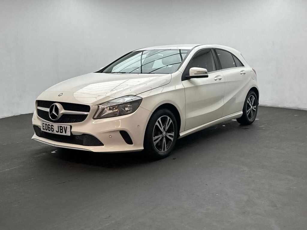 Mercedes-Benz A Class 1.6 A 180 Se Executive White #4