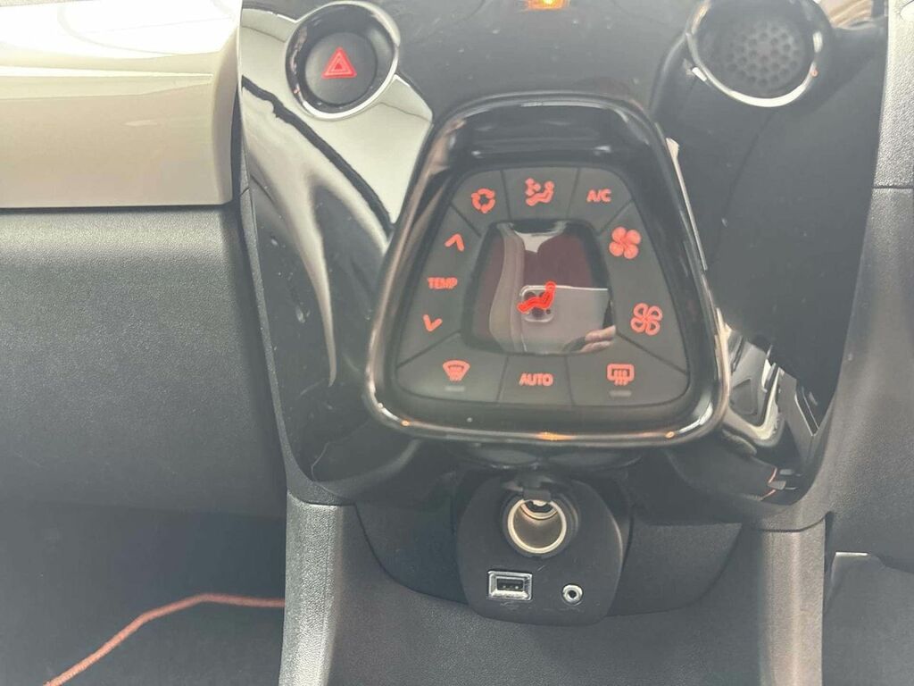 Toyota Aygo X X-play Red #22