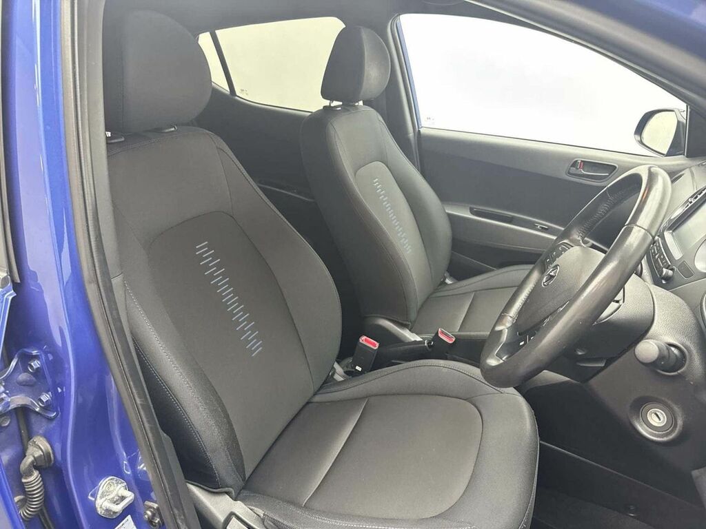 Hyundai I10 1.0 Se Red #12