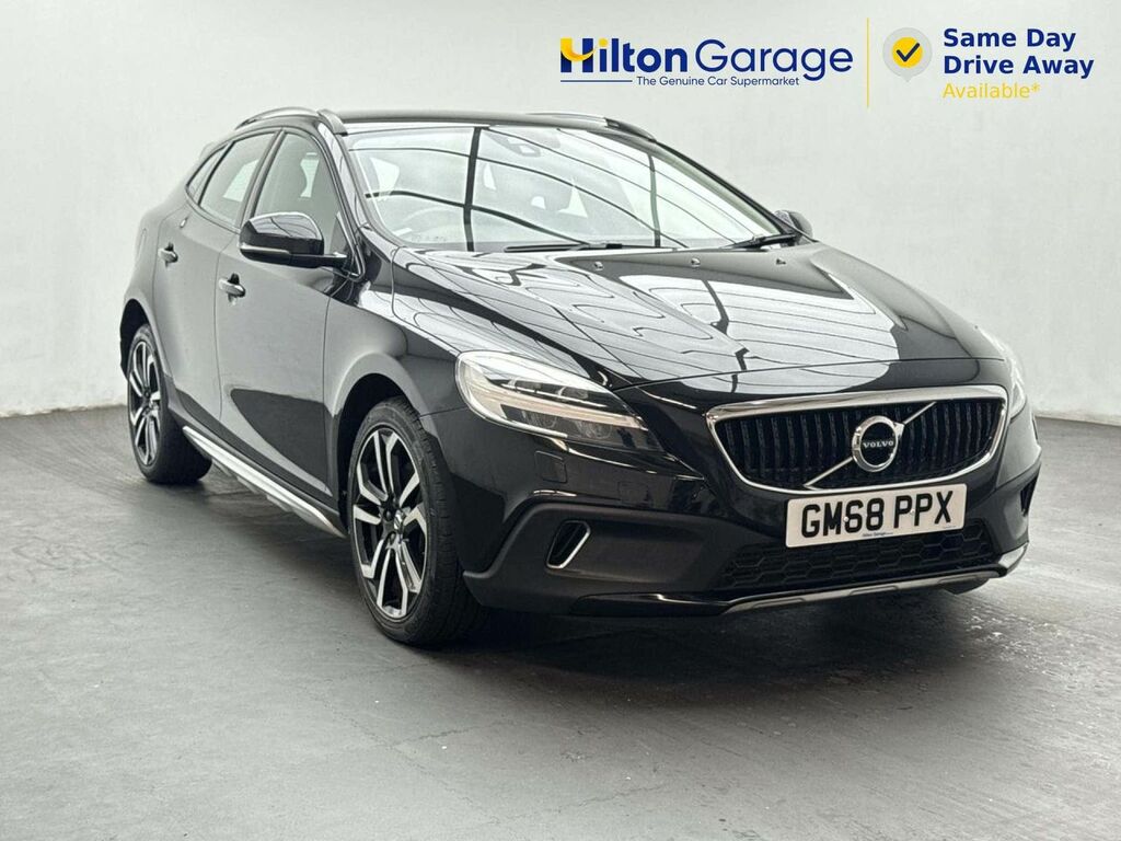 Volvo V40 Cross Country 1.5 V40 Cross Country Professional T3 Black