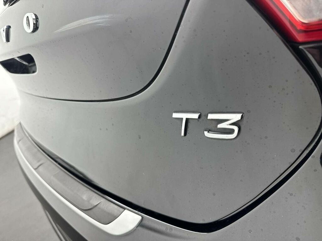 Volvo V40 Cross Country T3 Pro Red #25