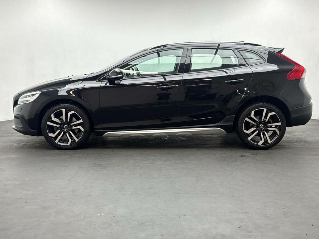 Volvo V40 Cross Country 1.5 V40 Cross Country Professional T3 Black #5