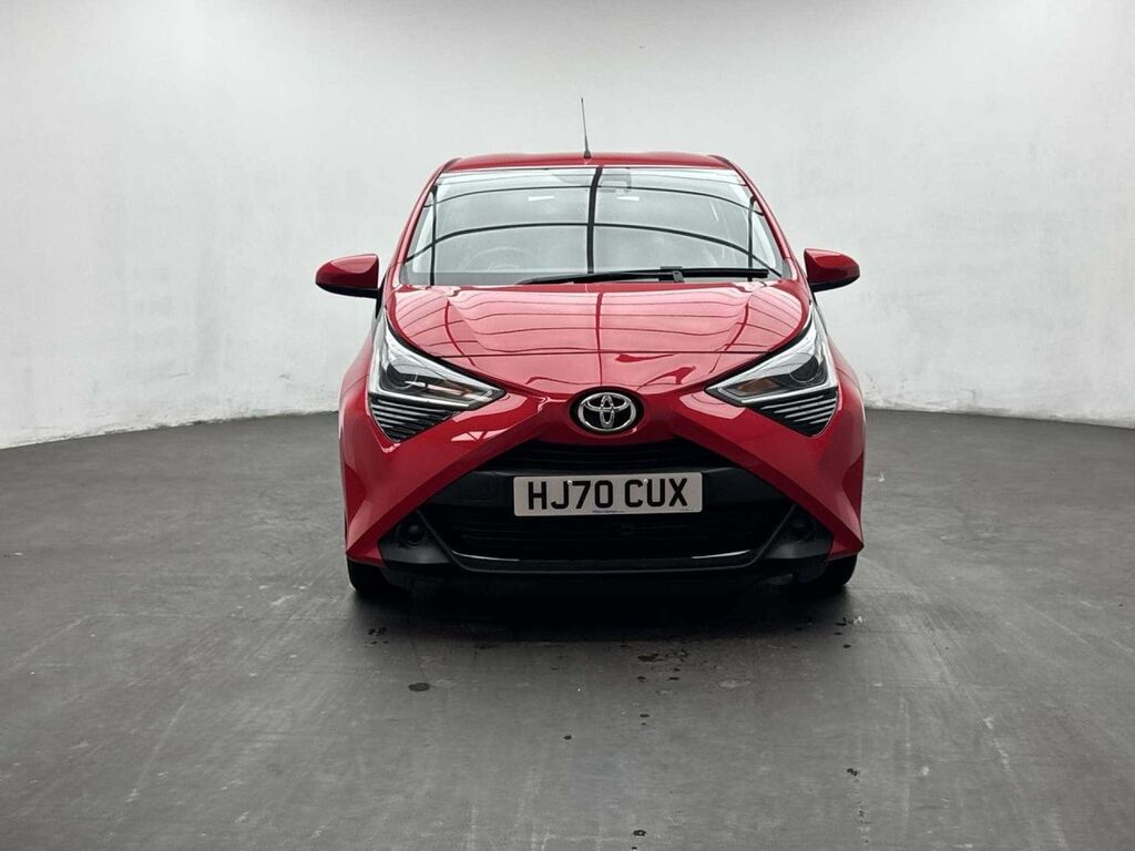 Toyota Aygo X 1.0 Aygo X-play Tss Vvt-i Cvt Red #3