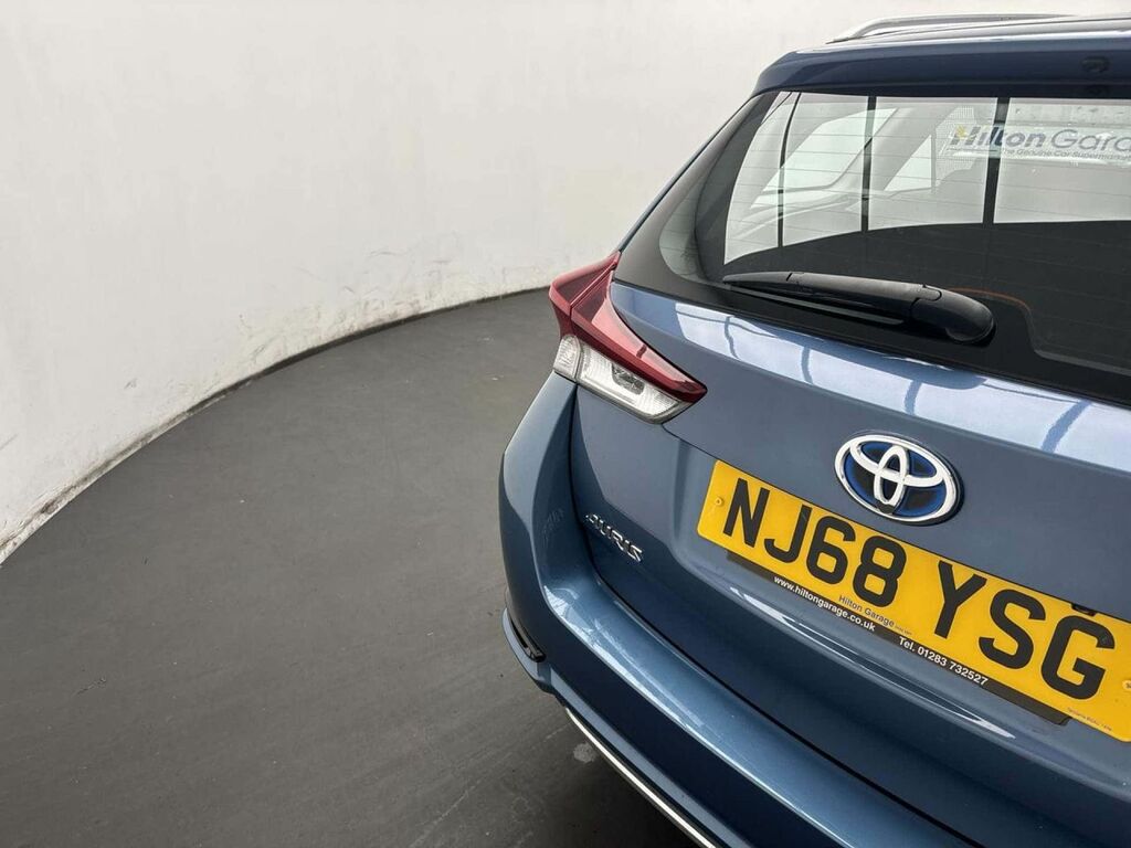 Toyota Auris 1.8 Hybrid Excel Tss Leather Brown #27