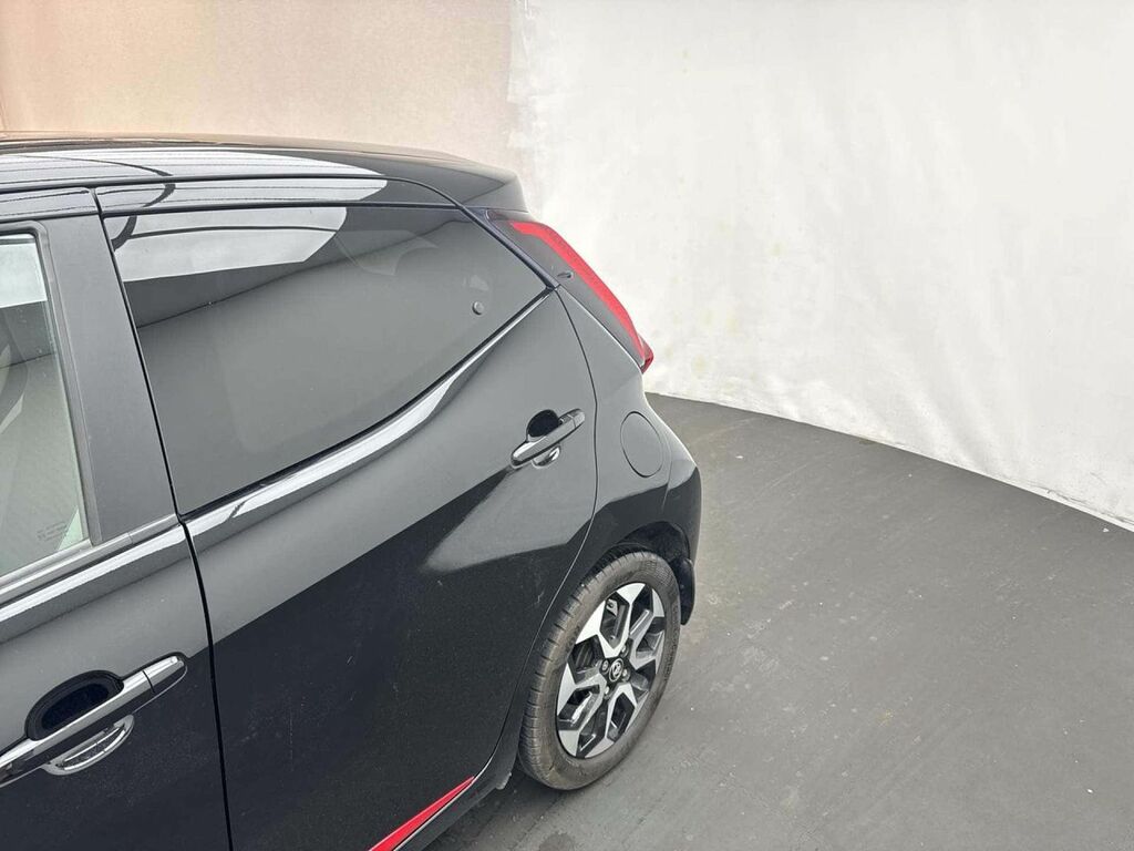 Toyota Aygo X X-trend Silver #29