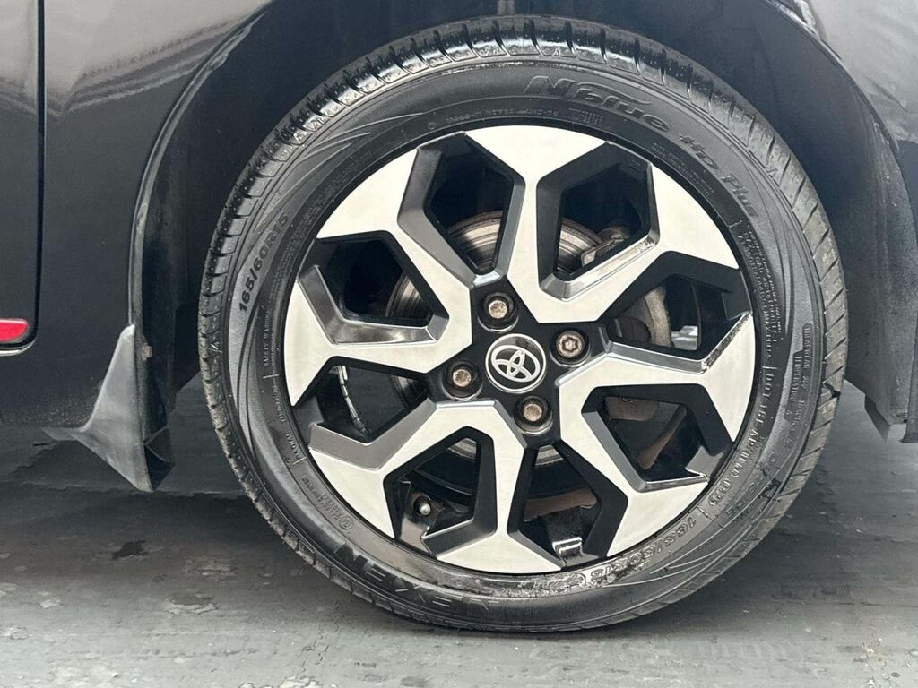 Toyota Aygo X X-trend Silver #10
