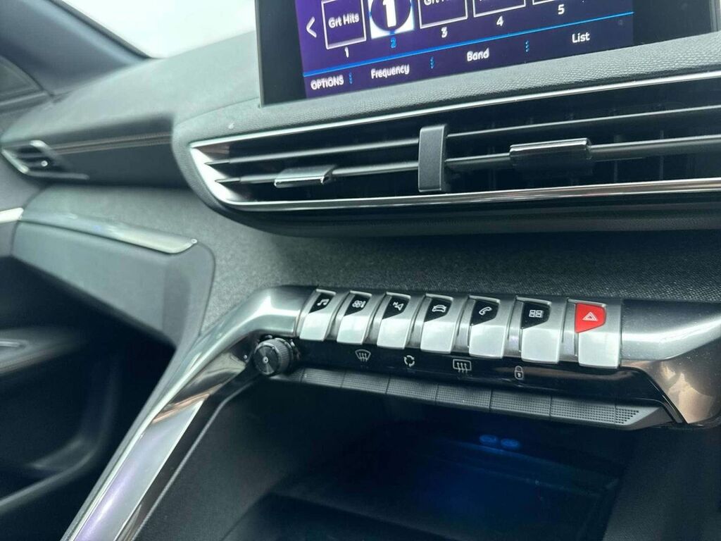 Peugeot 3008 Allure Black #21