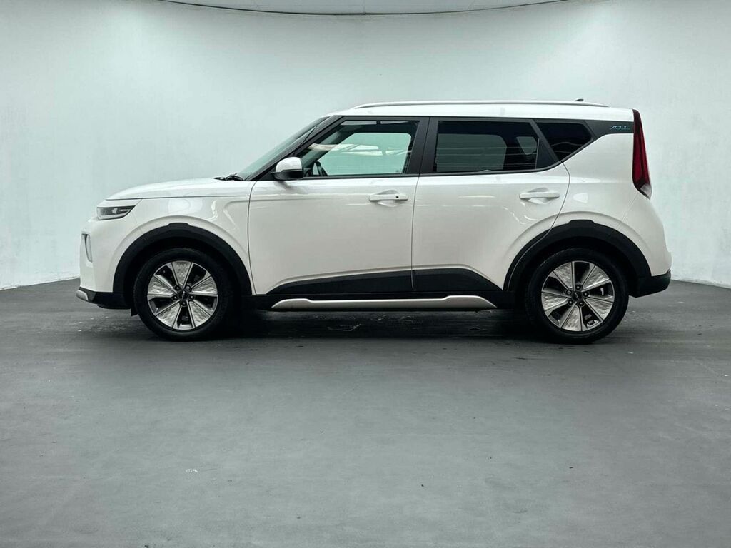 Kia Soul Soul Maxx Ev White #5