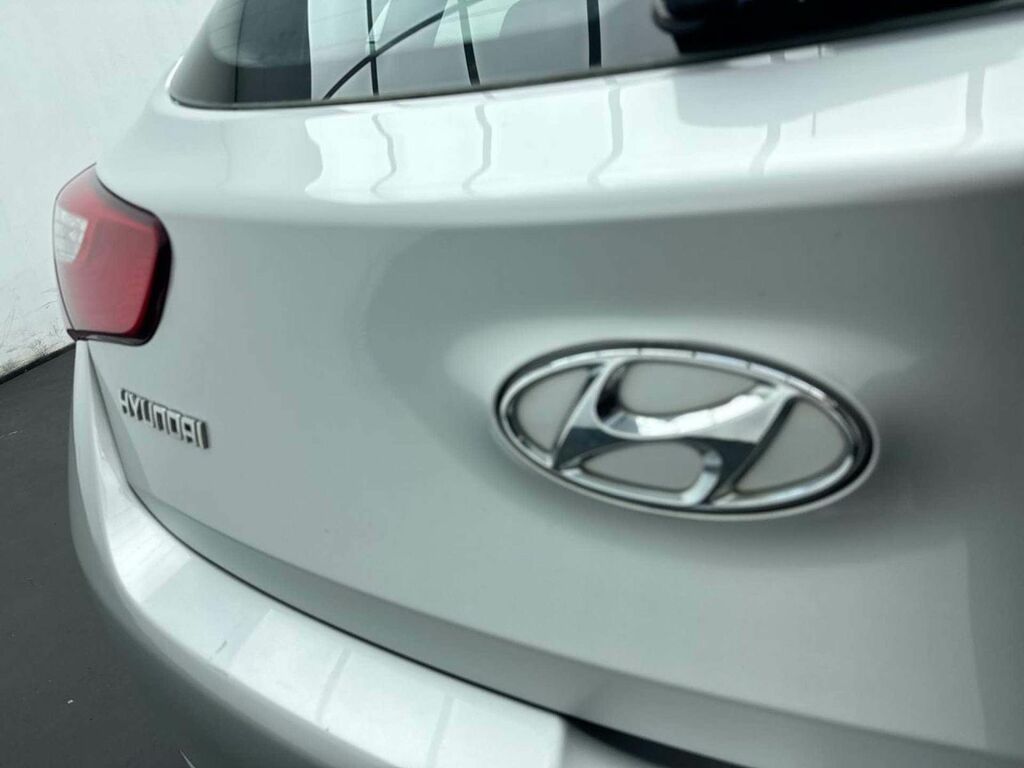 Hyundai I30 1.6 Crdi Blue Drive Se Black #26