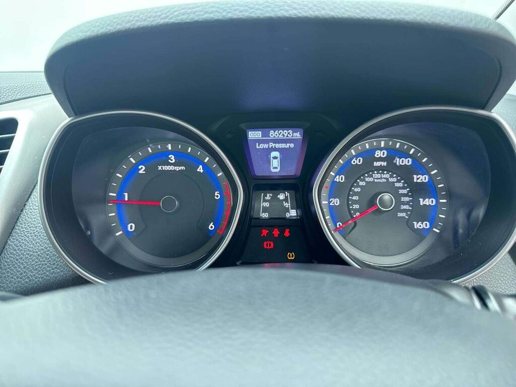 Hyundai I30 1.6 Crdi Blue Drive Se Black #18