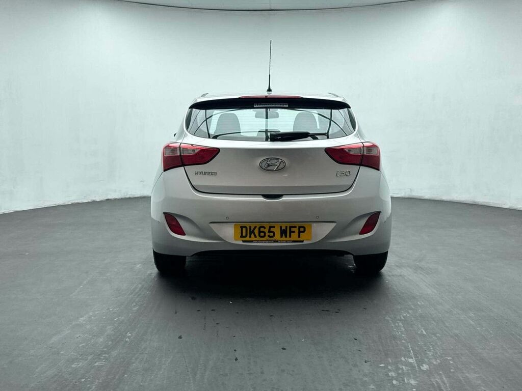 Hyundai I30 1.6 Crdi Blue Drive Se Black #7