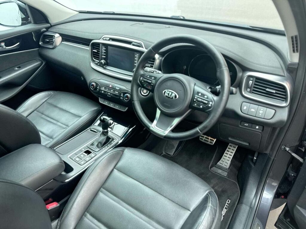 Kia Sorento 2.2 Crdi Kx 2 Suv Awd 197 Bhp Red #11