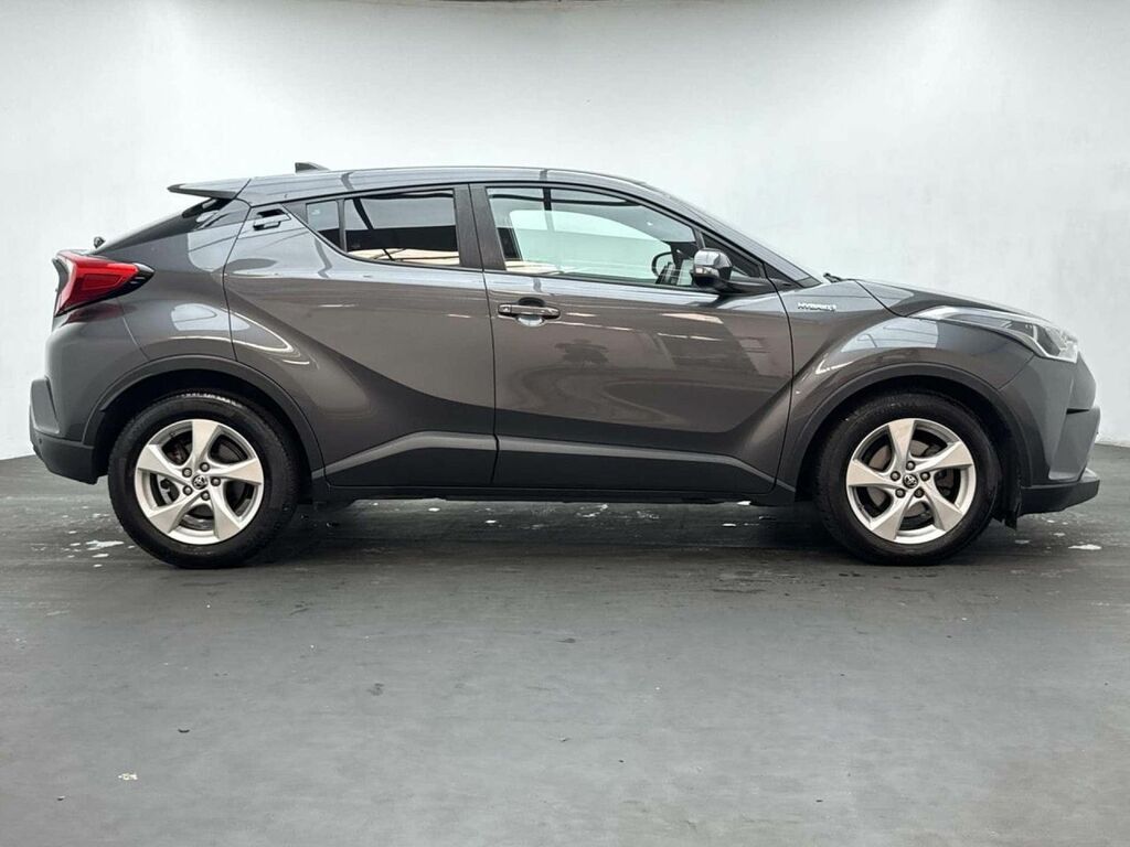 Toyota C-Hr C-hr Excel Hev Cvt White #9
