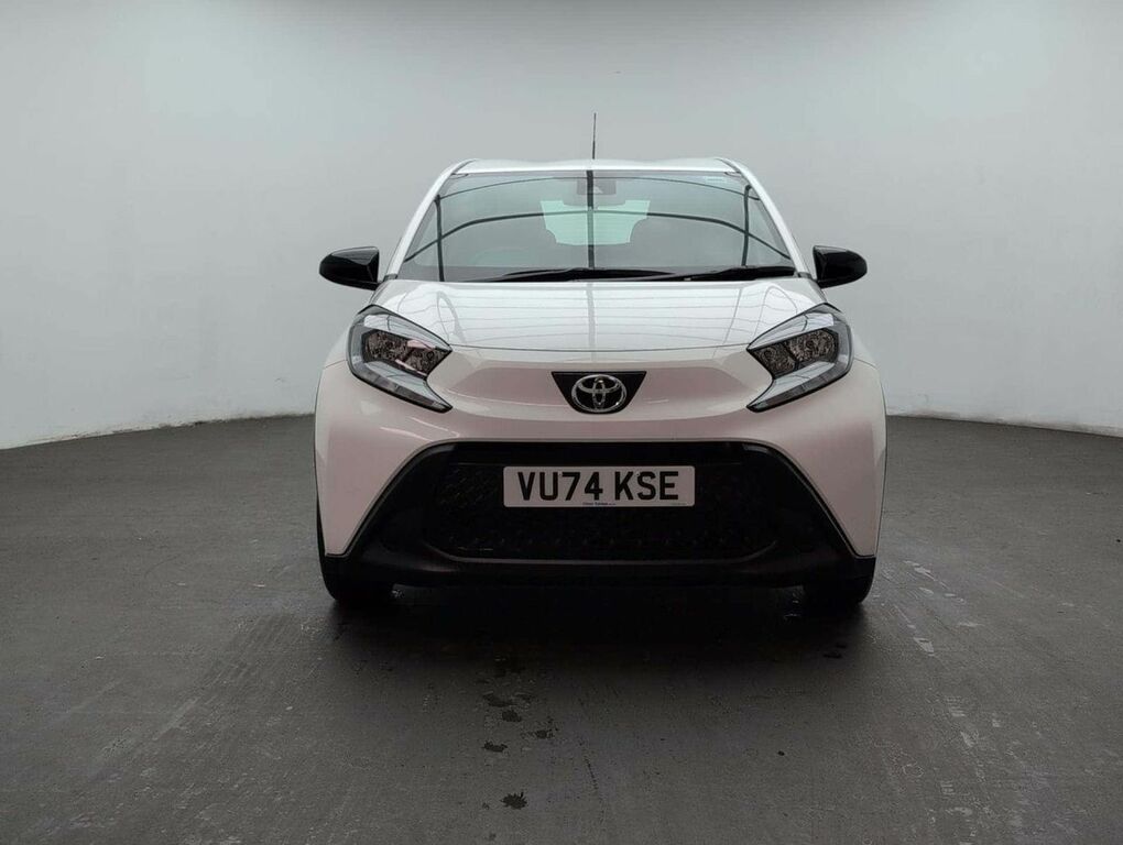Toyota Aygo X 1.0 Aygo X Pure Vvt-i White #3