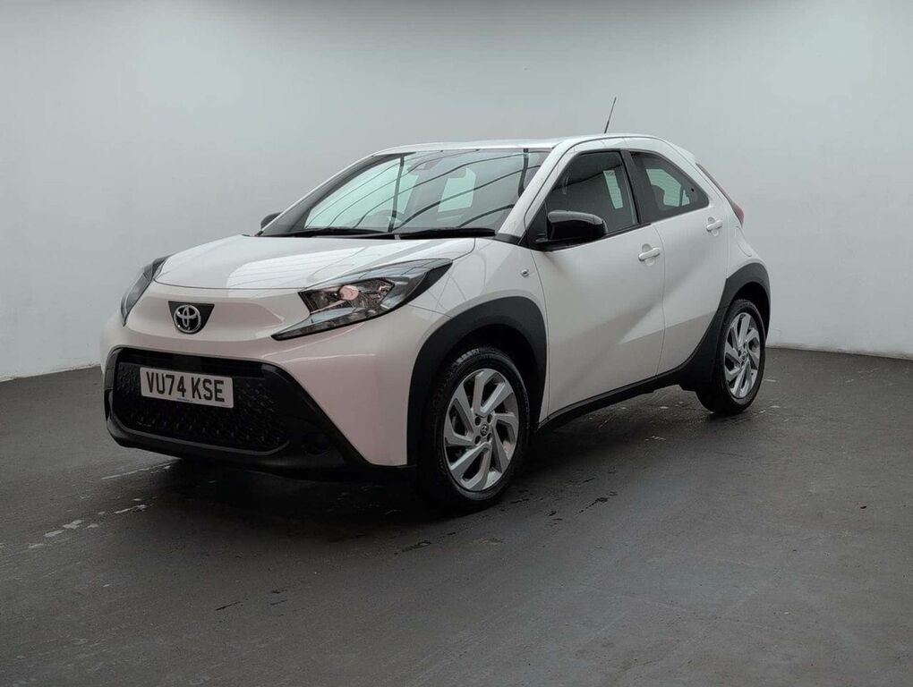 Toyota Aygo X 1.0 Aygo X Pure Vvt-i White #4