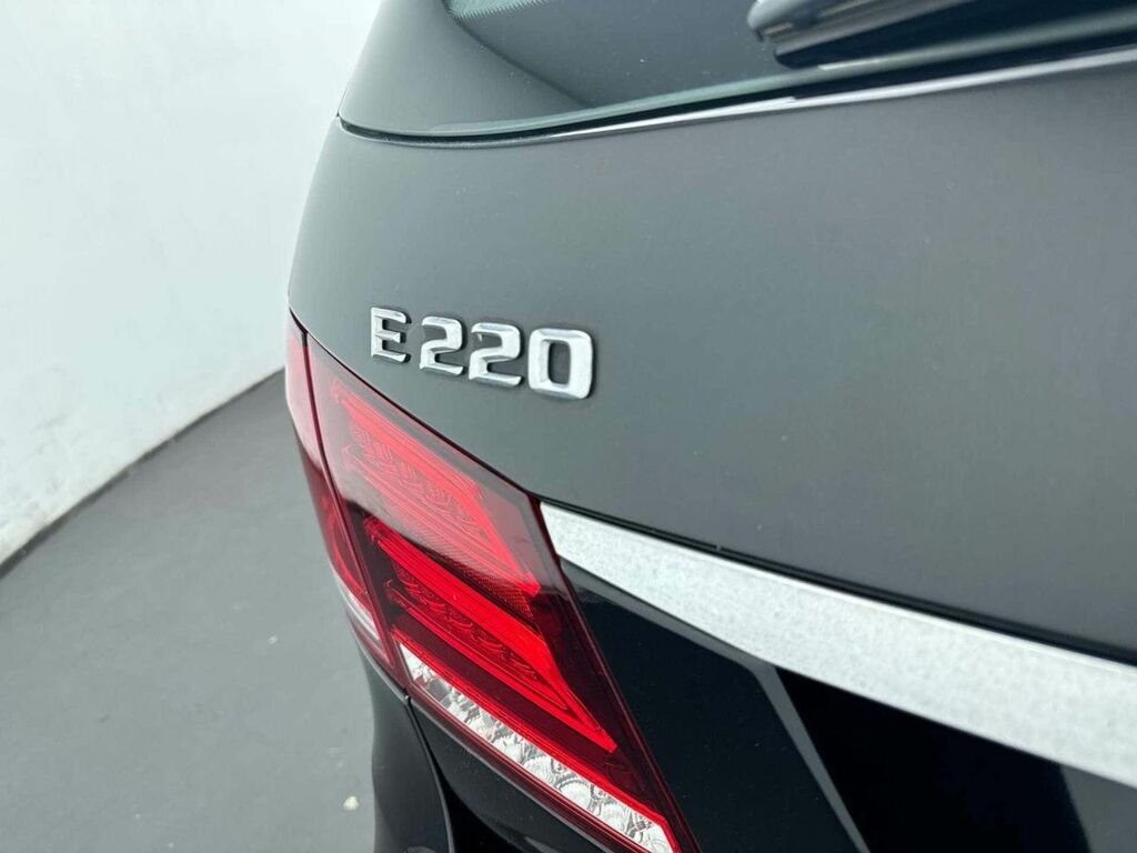 Mercedes-Benz E Class 2.1L 2.1 Bluetec Amg Night Edition G-tronic Euro #26