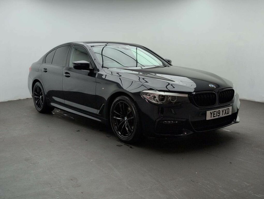 BMW 5 Series 2.0 520I M Sport Black #2