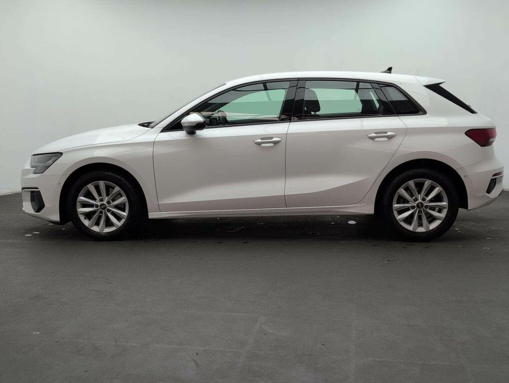 Audi A3 1.5 A3 Sportback 35 Tfsi Mhev Technik White #5