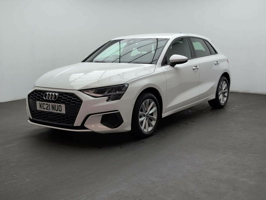 Audi A3 1.5 A3 Sportback 35 Tfsi Mhev Technik White #4
