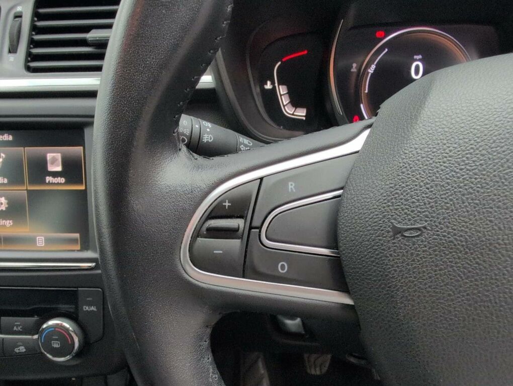 Renault Kadjar 1.3 Tce Dynamique Nav Suv Euro 6 Red #19