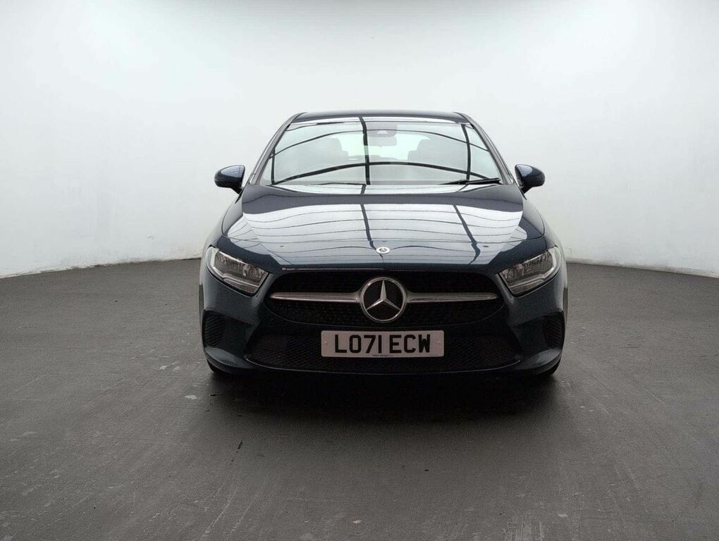 Mercedes-Benz A Class 1.3 A 180 Se Blue #3